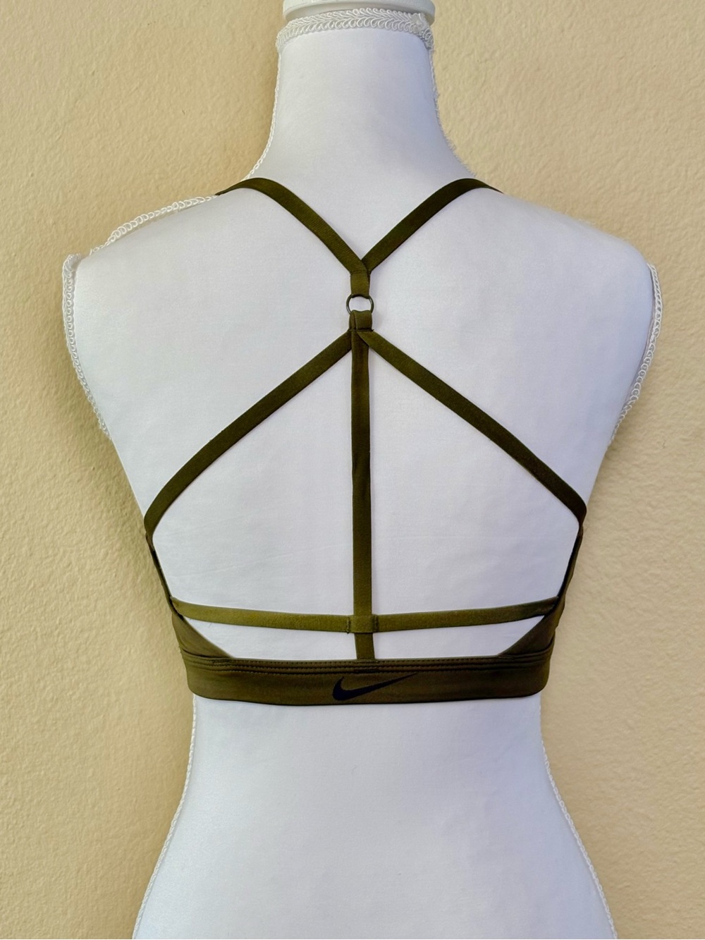 Nike Dri-FIT Wireless Strappy Back Pullover Sports Bra Olive Green Size Small